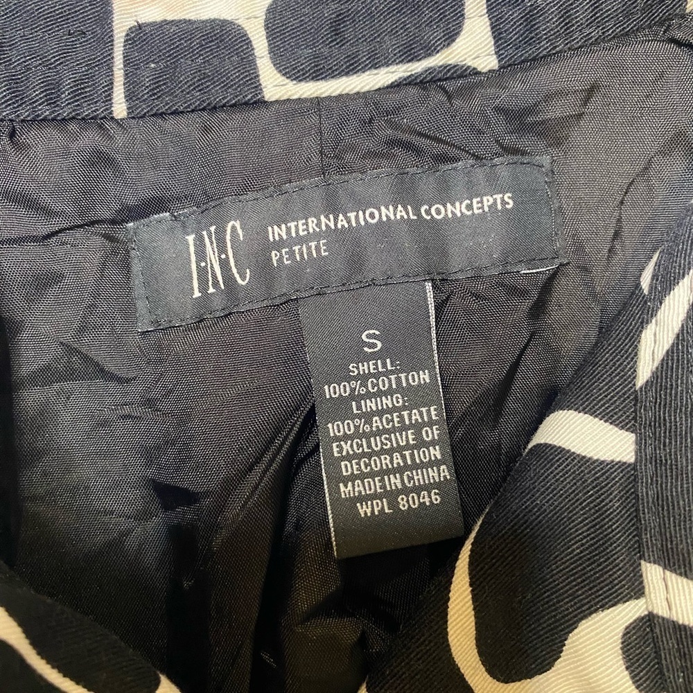 INC International Concepts Black and White Patterned Coat - Picture 5 of 9